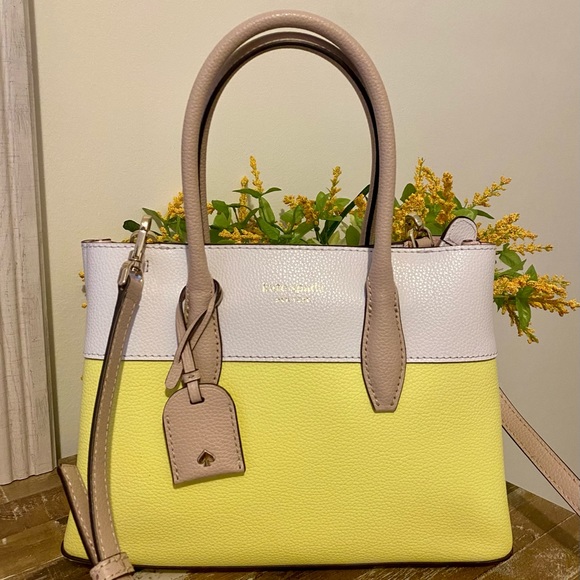 kate spade Handbags - ✨HP✨ Kate Spade Bag